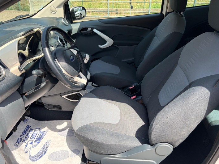 Ford Ka+ 1.2 8V 69CV Titanium - immagine 10