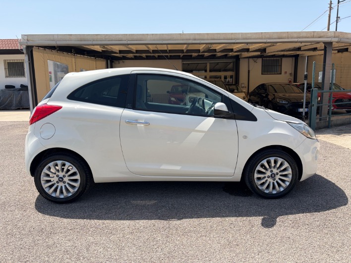 Ford Ka+ 1.2 8V 69CV Titanium - immagine 4