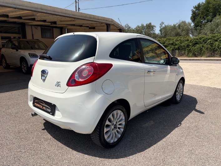 Ford Ka+ 1.2 8V 69CV Titanium - immagine 5