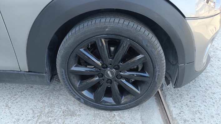 MINI COOPER 1.5 D HYPE AUTOM - immagine 16