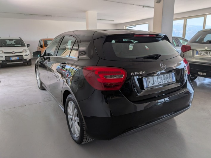 Classe A - W176 d Sport auto my16 - immagine 3