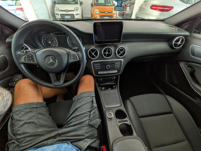 Classe A - W176 d Sport auto my16 - immagine 11