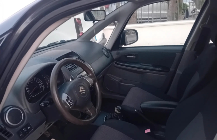Suzuki SX4 1.9 DDiS 4WD Outdoor Line - immagine 5