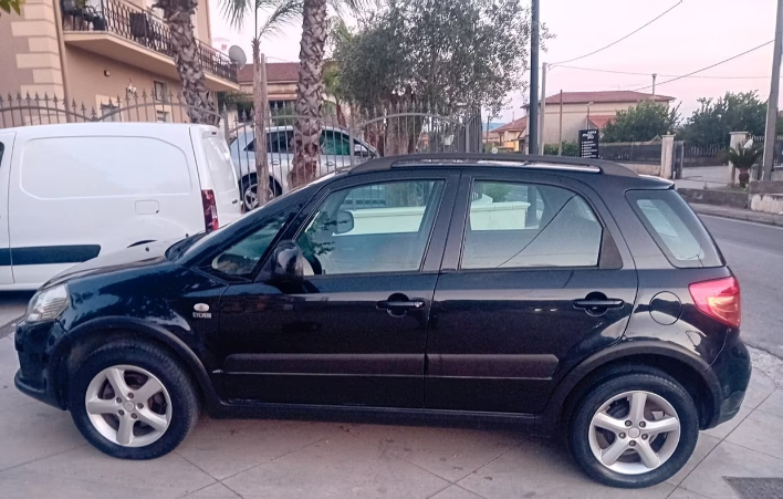 Suzuki SX4 1.9 DDiS 4WD Outdoor Line - immagine 1