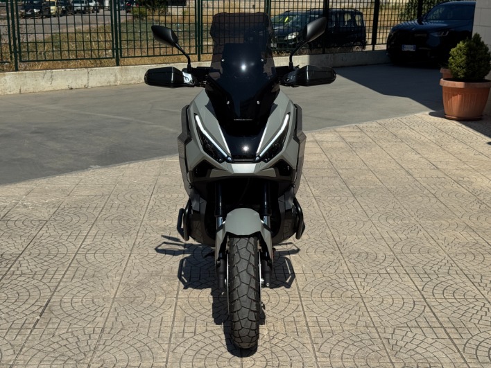 HONDA X-ADV 750 DCT MY26 - immagine 2