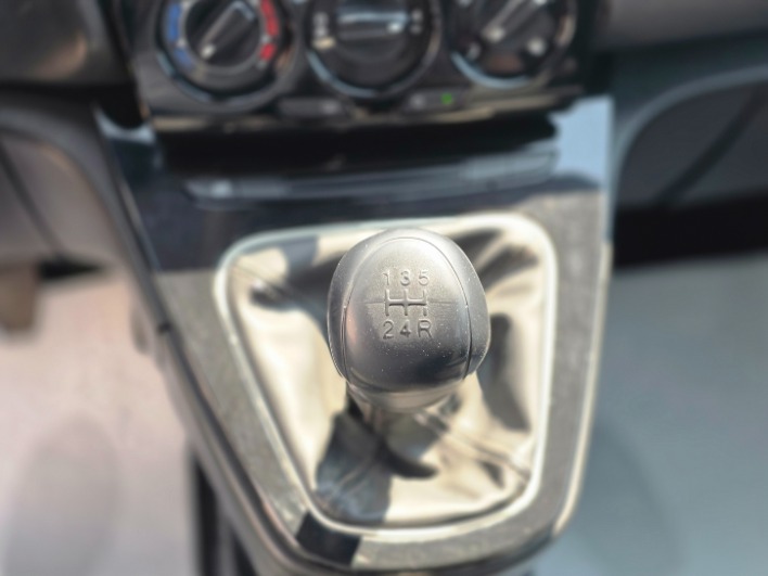 LANCIA YPSILON 1.2 69CV GPL - 2011 - immagine 10