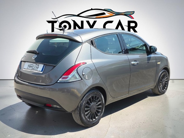 LANCIA YPSILON 1.2 69CV GPL - 2011 - immagine 3