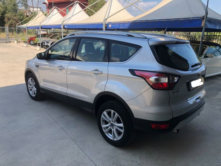 Ford Kuga 1.5TDCI 120CV Business anno 2018 - immagine 4
