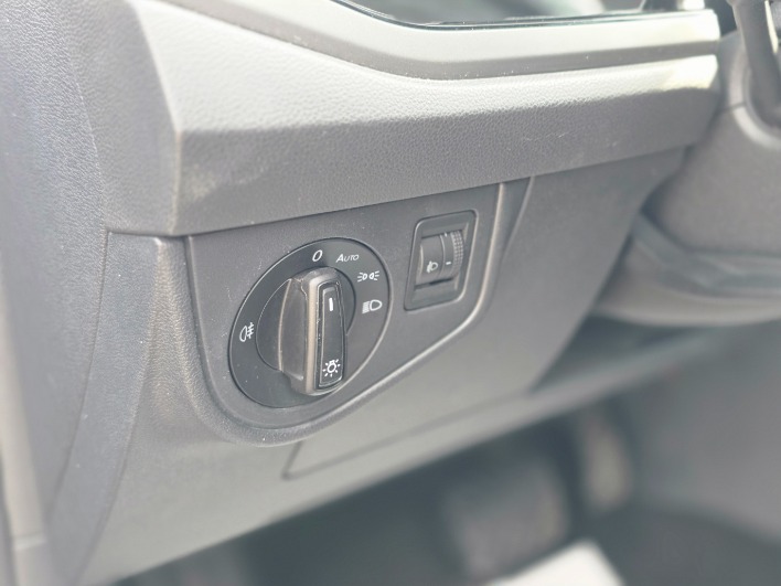 VW POLO 1.0 95CV AUTOMATICA - 2019 - immagine 9