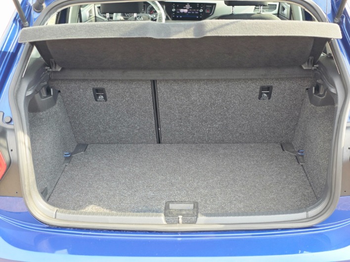 VW POLO 1.0 95CV AUTOMATICA - 2019 - immagine 17