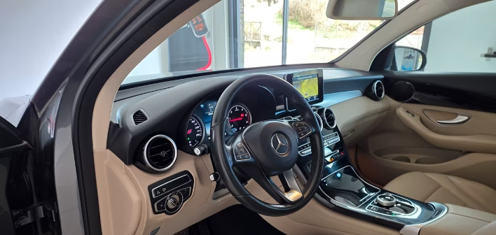 Mercedes-benz GLC 250 d 4Matic Exclusive - immagine 8