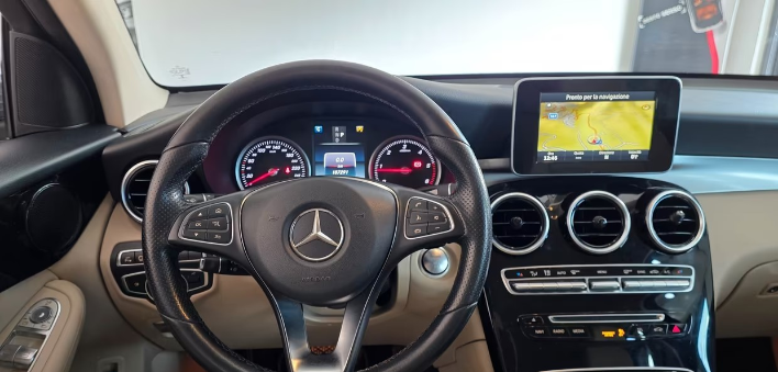Mercedes-benz GLC 250 d 4Matic Exclusive - immagine 12