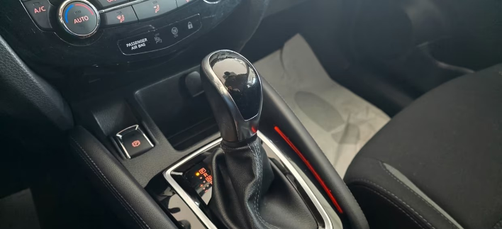 Nissan Qashqai 1.5 dCi 115 CV DCT N-Connecta - immagine 6