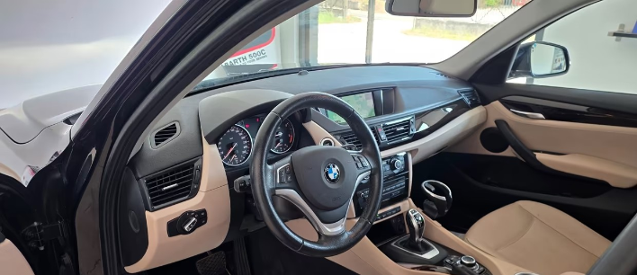 Bmw X1 sDrive20d Sport Line - immagine 11