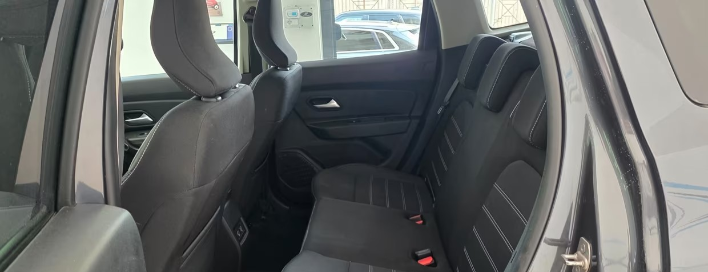 Dacia Duster 1.3 TCe 130 CV 4x2 Prestige - immagine 5