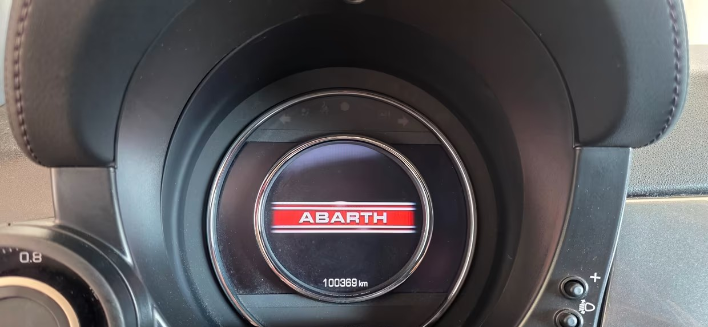 Abarth 595 Cabrio 1.4 Turbo T-Jet 160 CV Turismo - immagine 9