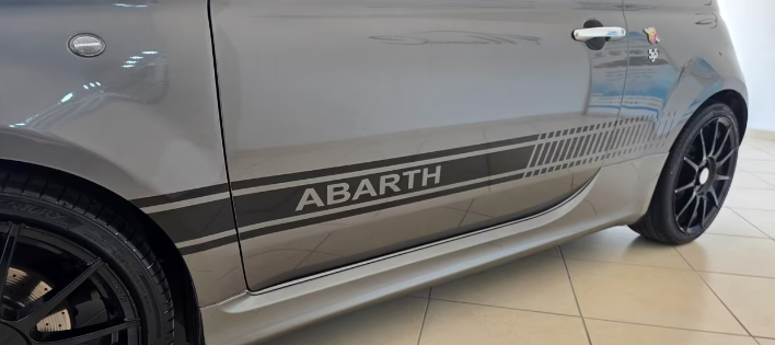 Abarth 595 Cabrio 1.4 Turbo T-Jet 160 CV Turismo - immagine 13