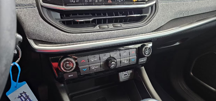 Jeep Compass 1.6 Multijet II 2WD Longitude - immagine 1