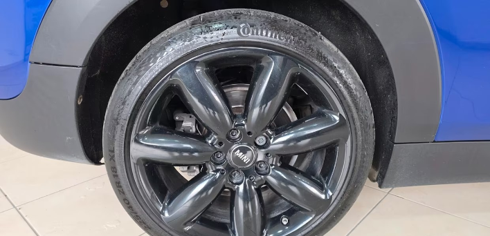 Mini Cooper Clubman 2.0 D Mayfair Edition - immagine 15