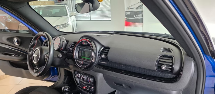 Mini Cooper Clubman 2.0 D Mayfair Edition - immagine 5