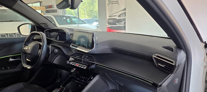 Peugeot 2008 BlueHDi 130 S&S EAT8 GT - immagine 7