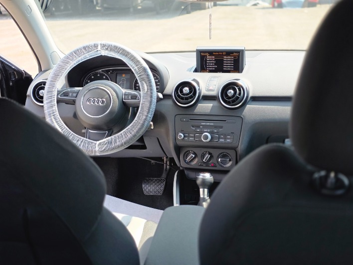 AUDI A1 1.4TFSI 122CV AUTOMATICA - 2010 - immagine 19