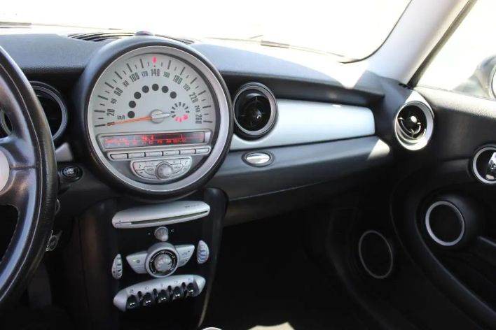 MINI One D 1.6 16V Cooper D Chili - immagine 6