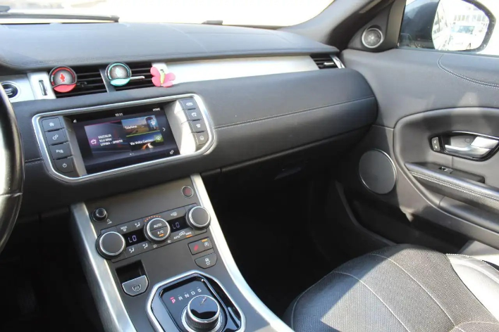 Land Rover Range Rover Evoque 5p 2.0 td4 SE Dynamic 150cv auto - immagine 3