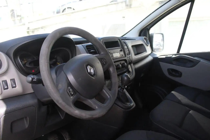 Renault Trafic Dci 145 Energy coibentato - immagine 8