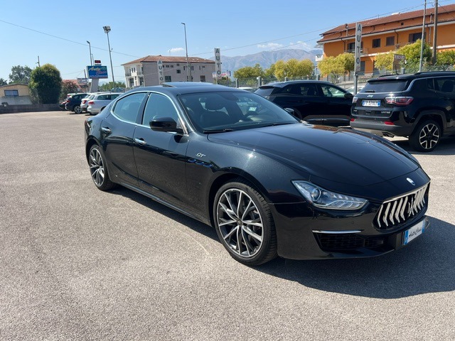 Maserati Ghibli 2.0 330CV 48v MHEV GT - immagine 1