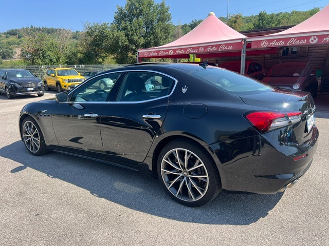 Maserati Ghibli 2.0 330CV 48v MHEV GT - immagine 5