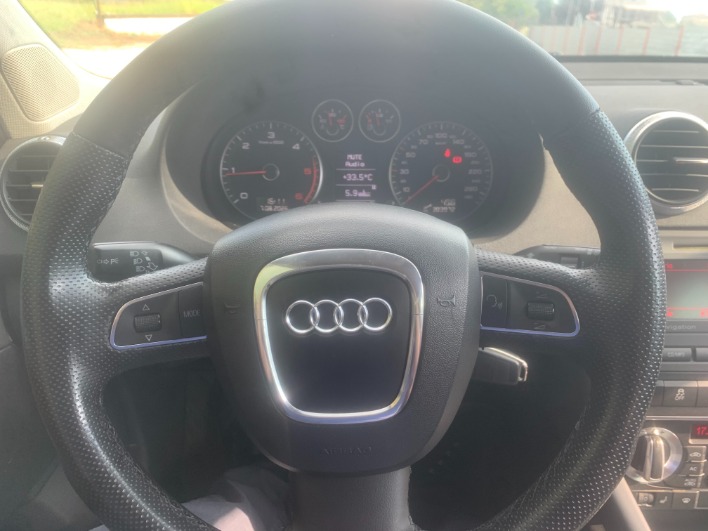 Audi A3 Sportback 2.0 140 CV Ambition - immagine 8