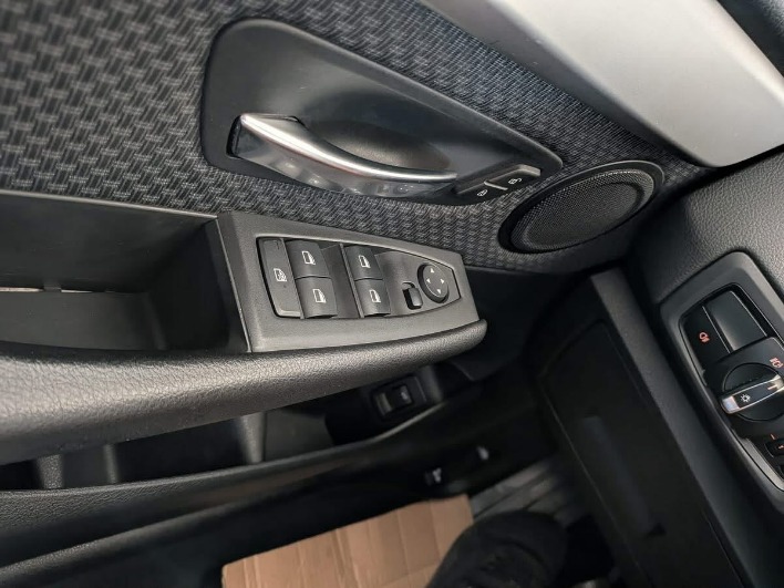 Serie 2 F45 2018 Active Tourer 216d Active Tourer - immagine 11