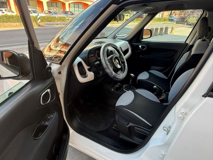 Fiat 500L 1.3mjt Lounge (motore rifatto) 2013 - immagine 14