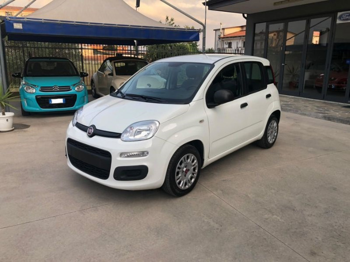 Fiat Panda 1.0 Hybrid anno 2022 - immagine 3