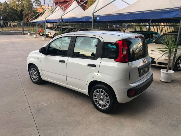 Fiat Panda 1.0 Hybrid anno 2022 - immagine 5