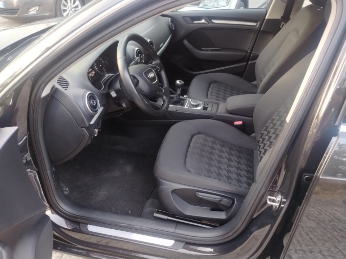 AUDI A3 Sportback Gtron - immagine 4