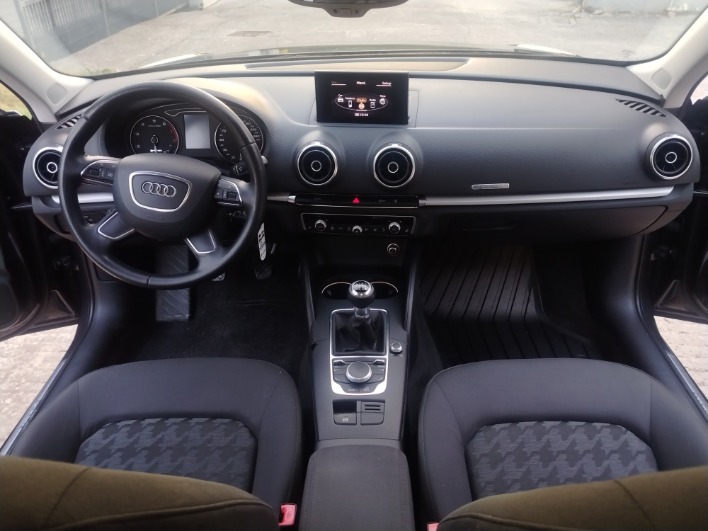 AUDI A3 Sportback Gtron - immagine 5