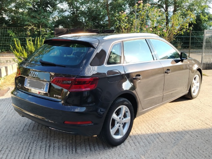 AUDI A3 Sportback Gtron - immagine 3