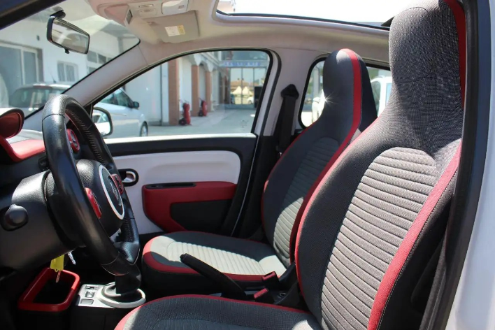 Renault Twingo TCe 90 CV S&S Openair - immagine 7