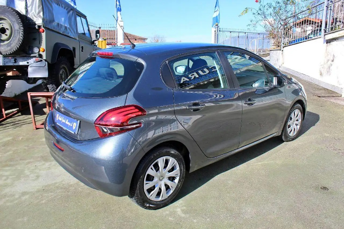 Peugeot 208 BlueHDi 75 5p. Allure - immagine 10