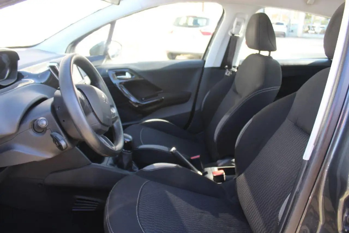 Peugeot 208 BlueHDi 75 5p. Allure - immagine 6