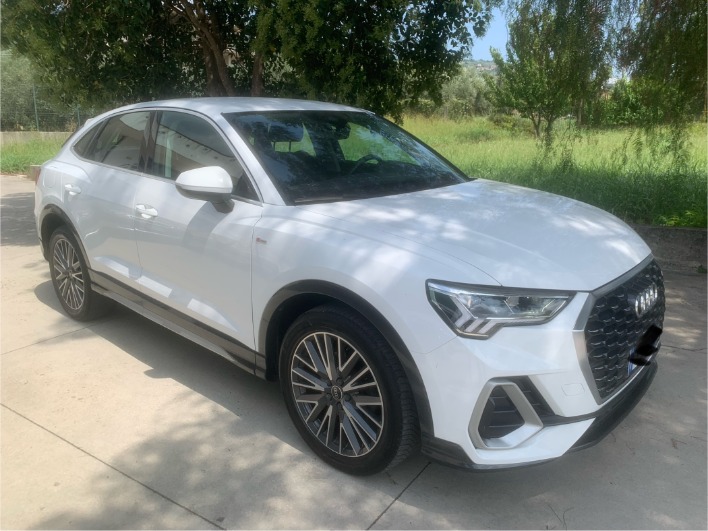 "disponibile" Audi Q3 Sprtback SLine 2.0 Tdi 150 CV - immagine 28