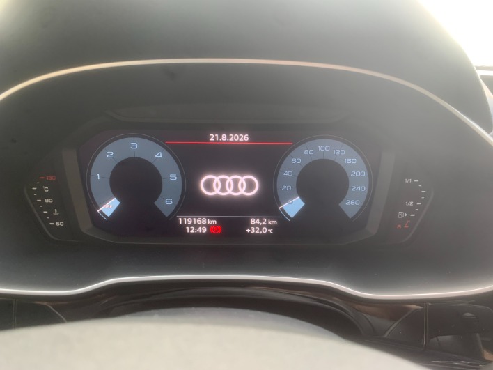"disponibile" Audi Q3 Sprtback SLine 2.0 Tdi 150 CV - immagine 17