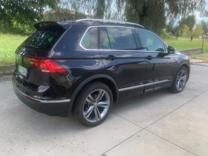 Volkswagen Tiguan RLine 1.6 Tdi 115CV - immagine 2
