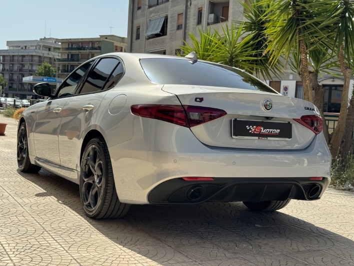 ALFA ROMEO GIULIA 2.2 T VELOCE Q4 210 cv auto MY20 - immagine 3