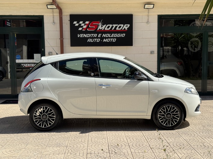 LANCIA YPSILON 1.2 GOLD ECOCHIC GPL 69cv my19 - immagine 6