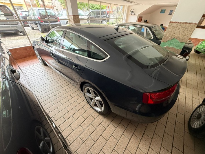 Audi A5 2.0 tdi 2010 - immagine 2