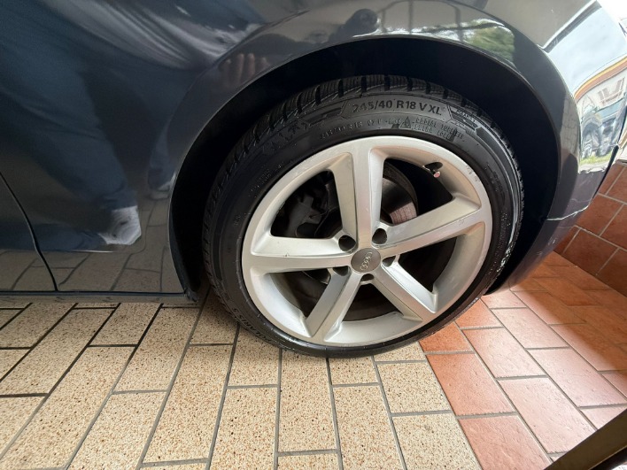 Audi A5 2.0 tdi 2010 - immagine 6