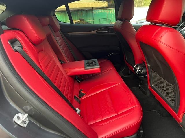 Alfa Stelvio 2.2 TD 210CV AT8 Q4 Veloce Tetto Apribile - immagine 10